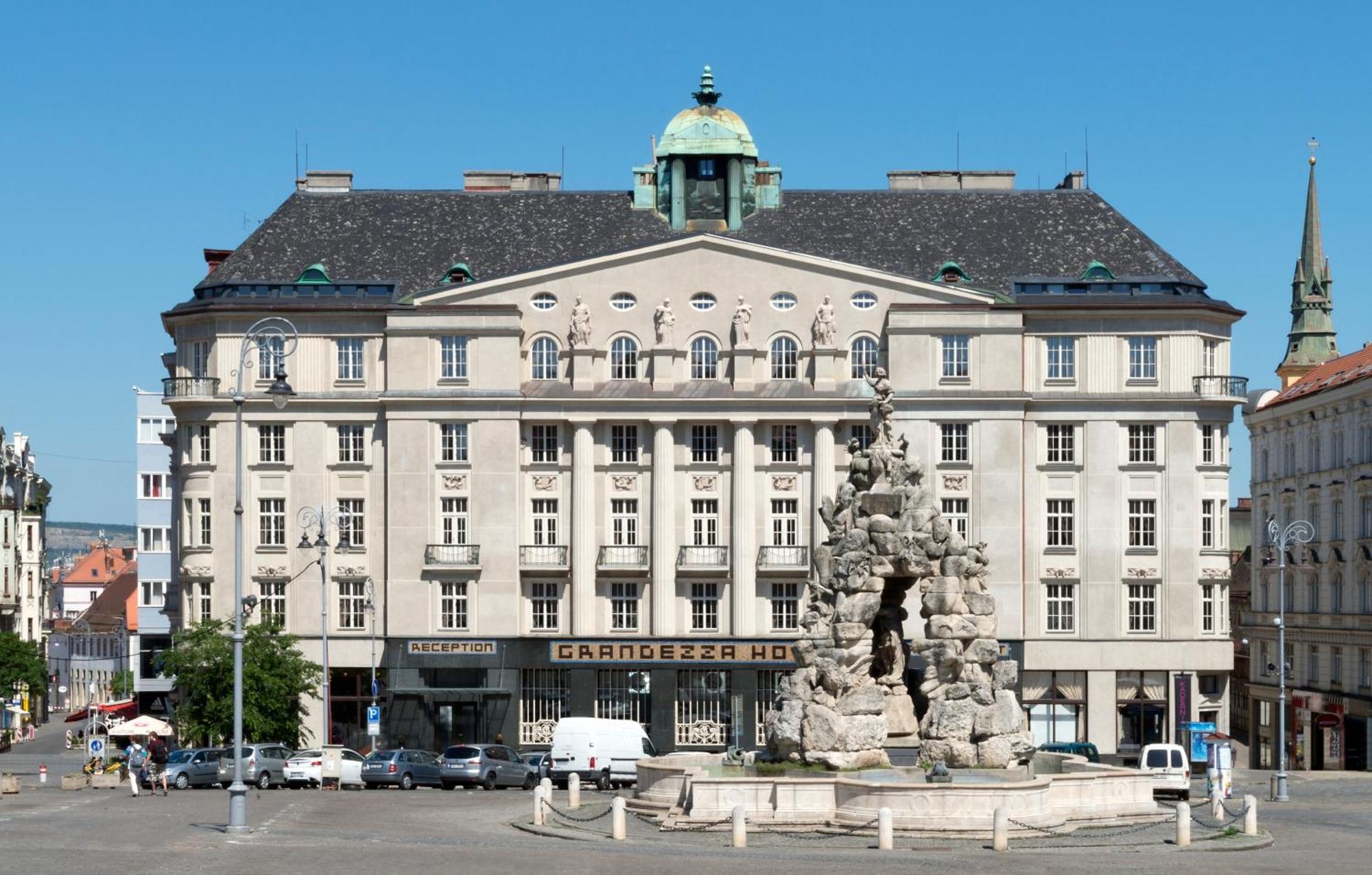 Grandezza Hotel Luxury Palace Brno Exterior photo